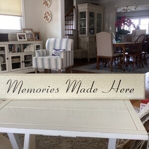 “Memories Made Here” Wood Plaque
